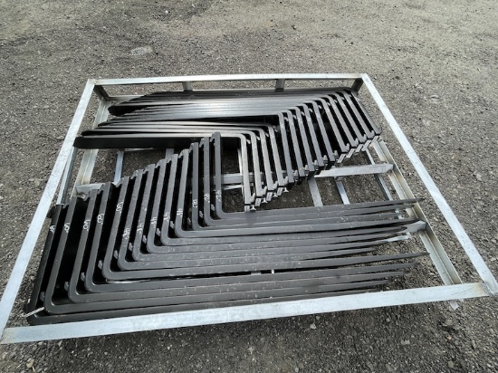 1 Set of Brand New 48" Forklift Forks (W-bE)