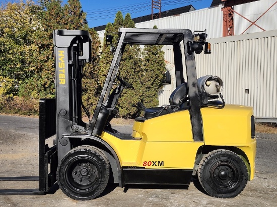 2013 Hyster H80XM 8,000lbs Forklift