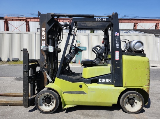 Clark CGC70L 16,500lbs Forklift