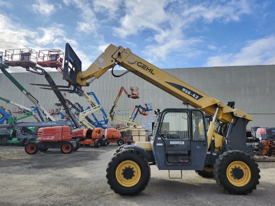 Gehl RS6-42 6,000lb Telehandler