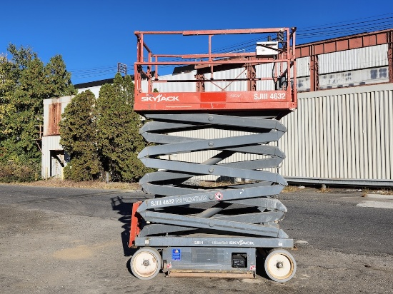 Skyjack SJ4632 32ft Scissor Lift