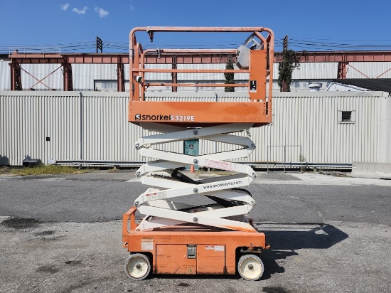 Snorkel S3219E 19ft Scissor Lift
