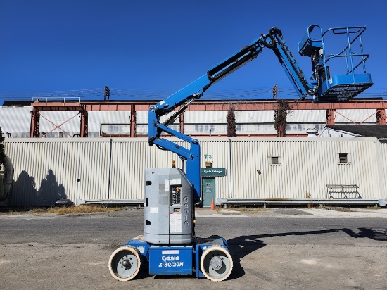 2012 Genie Z-30/20N 30ft Boom Lift