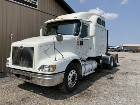 2006 International 9400I Sleeper Cab Tractor Truck