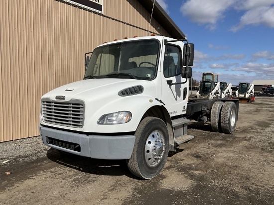 2009 Freightliner Business Class M2 Truck