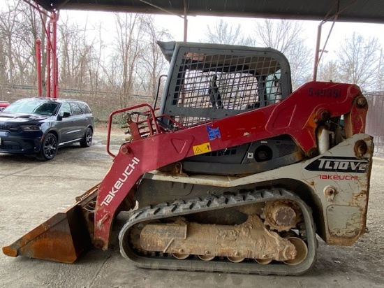 2017 Takeuchi TL10V2R Compact Track Loader