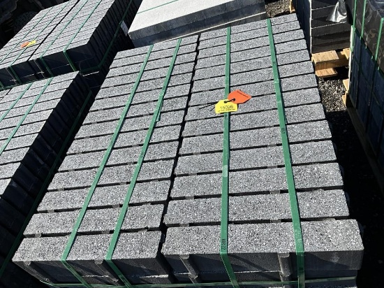 Hanover Permeable Paver Super Black Ground Finish