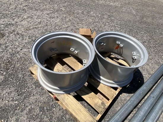 (2) New Holland Rear Tractor Wheels