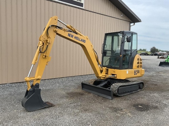 2000 New Holland EC35 Mini Excavator