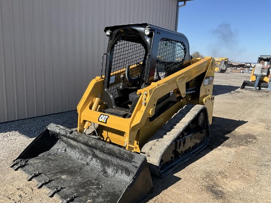 2015 Caterpillar 239D Compact Track Loader