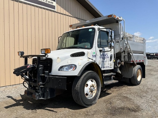 2003 Freightliner Business Class M2