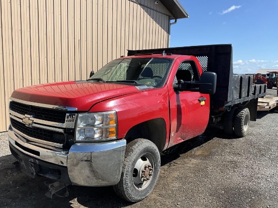 2007 Chevrolet 3500 Pick Up Truck