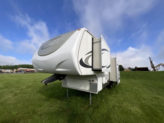 2014 Cross Road Zinger 28RL 5 th Wheel Camper