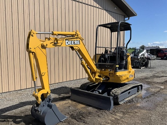 2004 Deere 27C Excavator