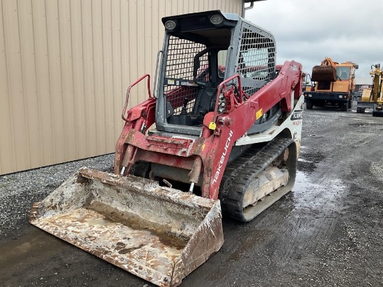 Takeuchi TL10V2 Compact Track Loader