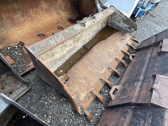 Used 72" Tooth Bucket