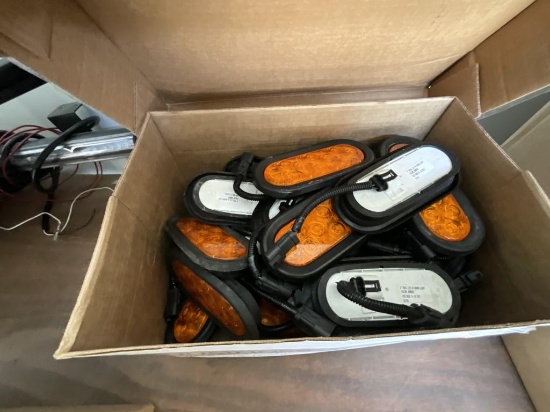 (25) 6" Oval Amber Flashing Lights W/Grommets