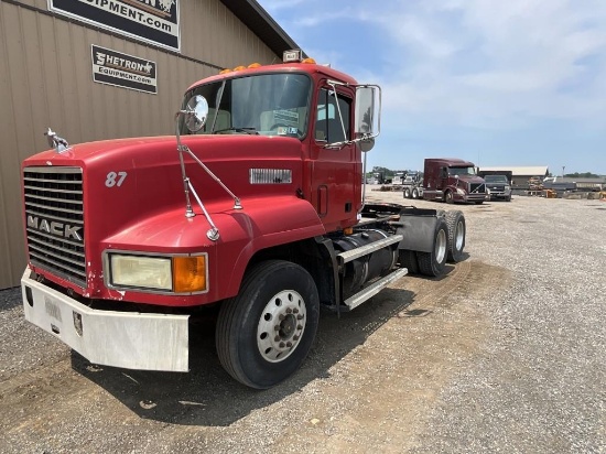 1995 Mack CH613 Day Cab Tractor Truck