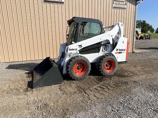 2015 Bobcat S590 Skid Loader