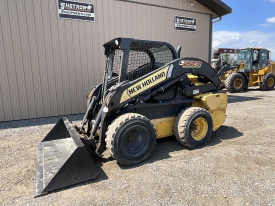 2013 New Holland L223 Skid Steer