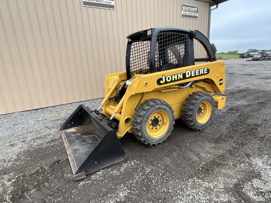 2001 Deere 240 Skid Steer