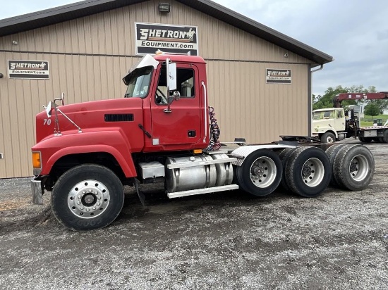2004 Mack CH613 Day Cab Tractor Truck