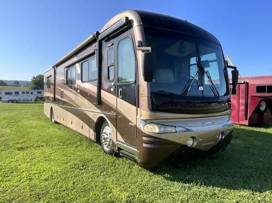 2002 Fleetwood Revolution RV