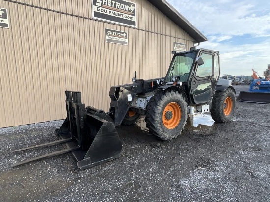 2005 Bobcat V723FL Versa Handler