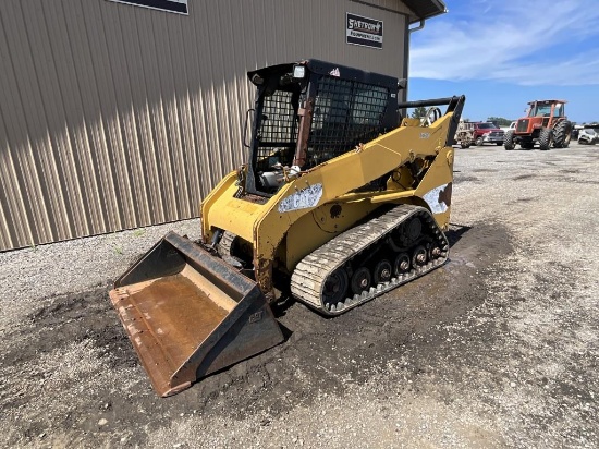 2012 Caterpillar 257B3 Compact Track Loader