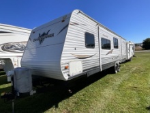 2013 Heartland Trail Runner 320DK Travel Trailer