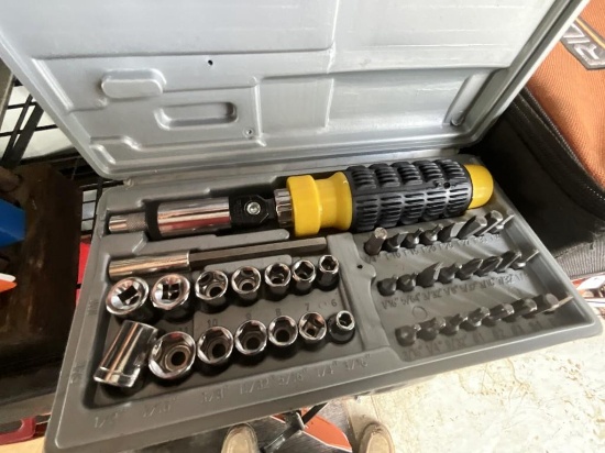 1/4" Socket & Bits Screwdriver Set