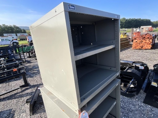 Stanley Vidmar Cabinet w/2 Shelves