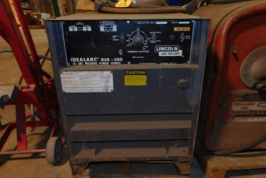 Lincoln Arc R3R-300 Welder