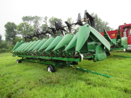 John Deere 1293 Corn Head