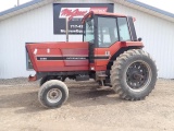 Case IH 3288 Tractor