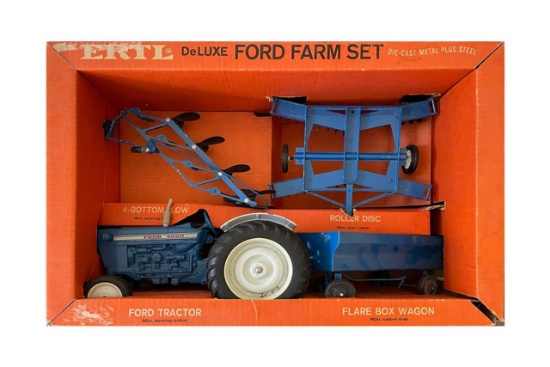 ERTL Deluxe Ford 4000 Farm Set