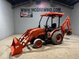 Kubota B26 Loader Backhoe