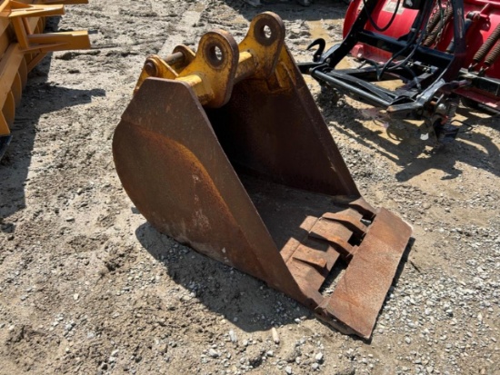 24"Backhoe Bucket