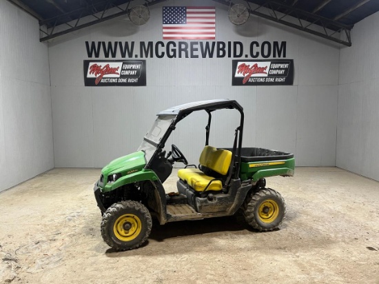 John Deere XUV 550 Gator Utility Vehicle