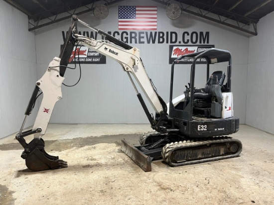 2012 Bobcat E32 Mini Excavator