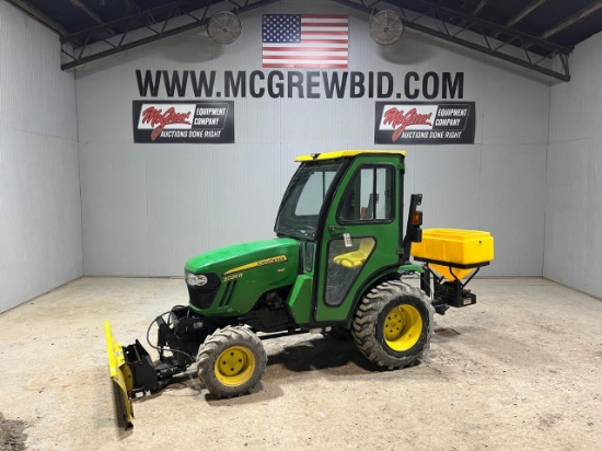 John Deere 2025R Compact Tractor