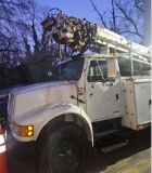International 4900 Auger Truck
