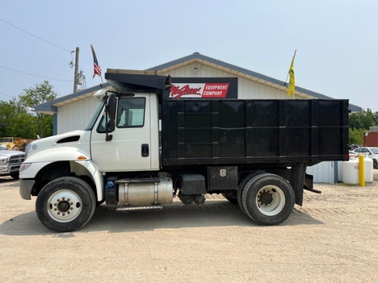 2015 International 4300 Truck