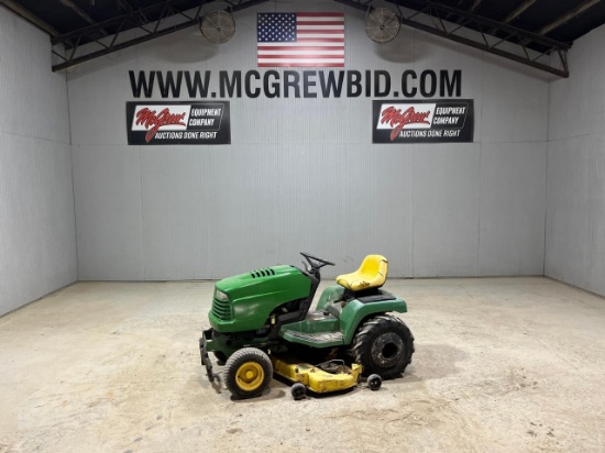 John Deere 345 Riding Mower