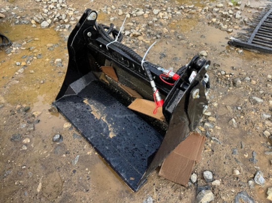 40" 4 in 1 Mini Skid Steer Bucket