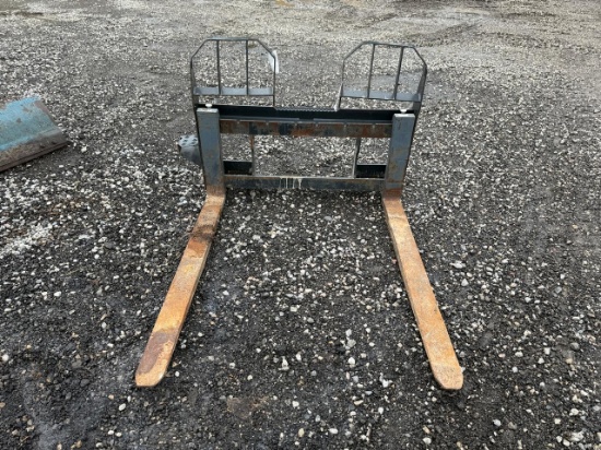 Bobcat 48” Skid Steer Pallet Forks