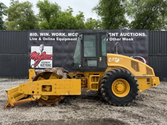 Caterpillar CP56 Padfoot Roller