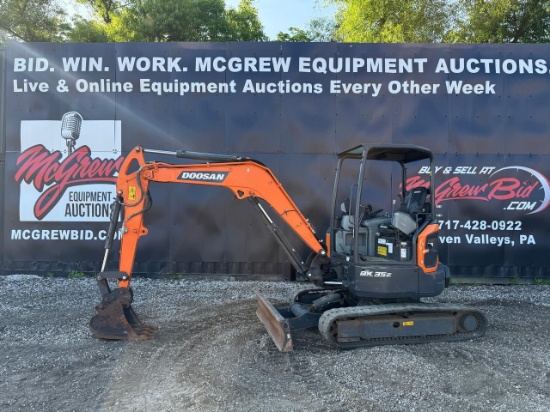 2022 Doosan DX35Z-7 Mini Excavator