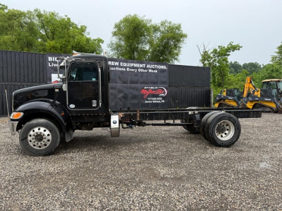 2017 Peterbilt PB337 Truck