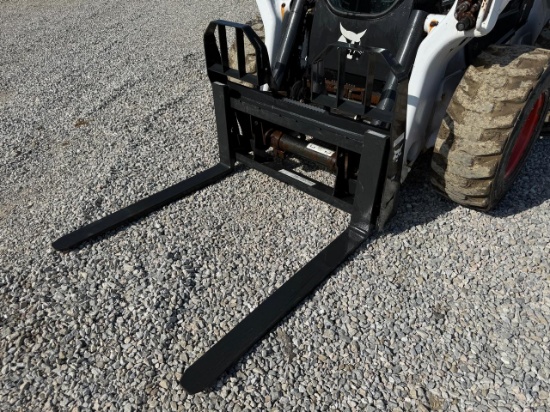 Bobcat 42" Skid Steer Pallet Forks